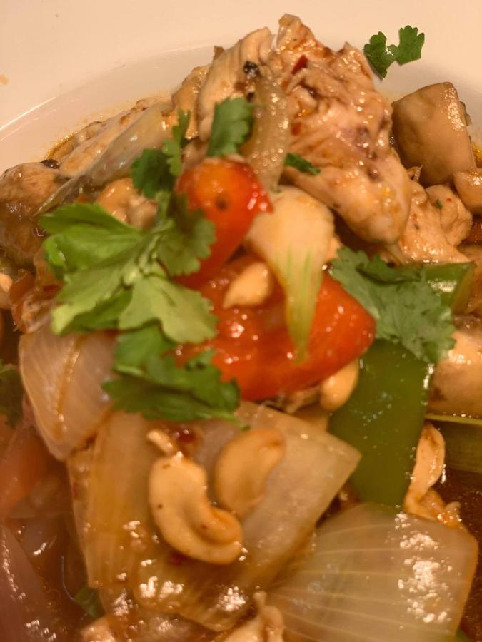 Siam Cottage Guesthouse Over 300 Years Old With Thai Restaurant Moreton-in-Marsh Extérieur photo